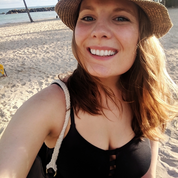 Meet your Posher, Jay - Picture 3 of 8